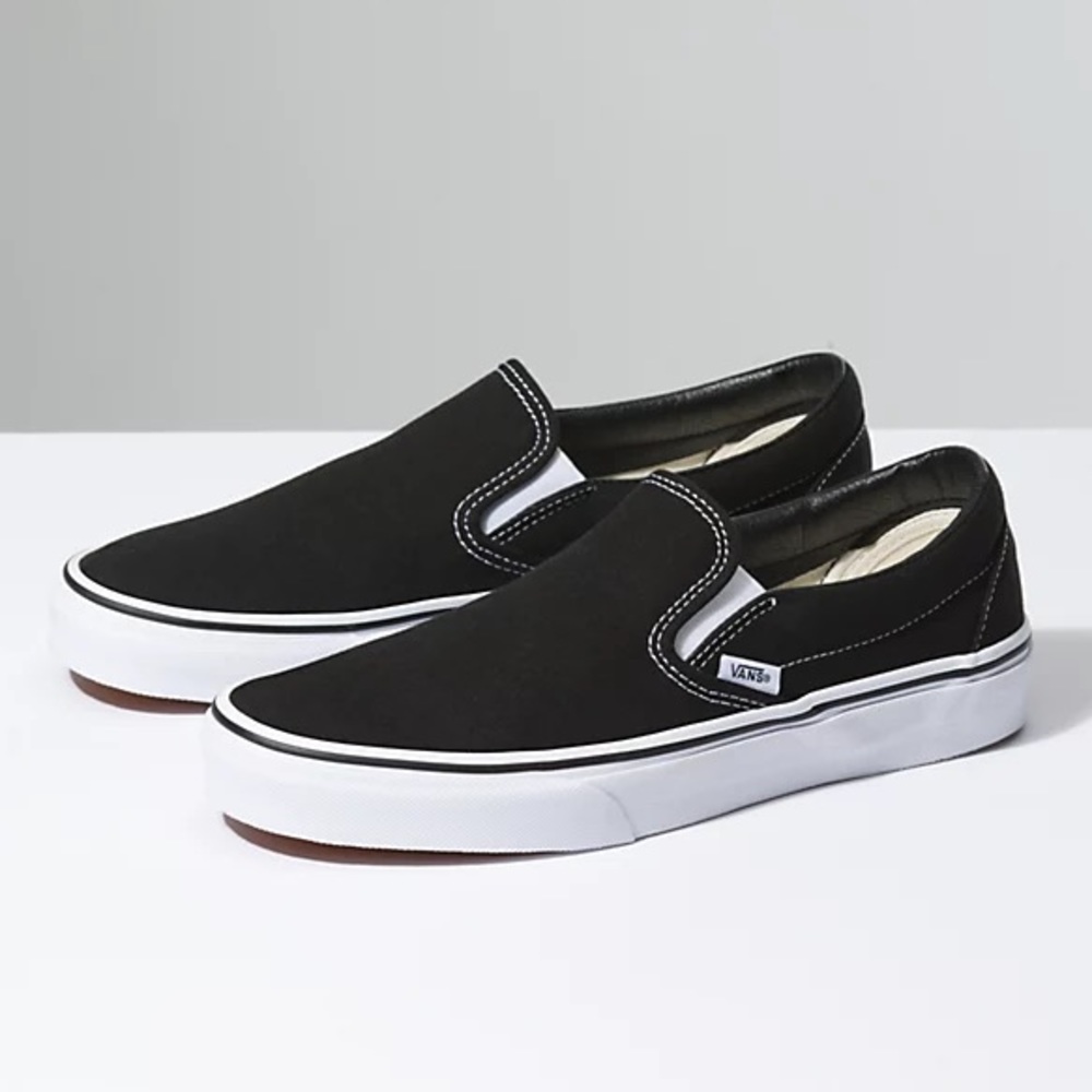 Men’s Classic Vans Slip-Ons